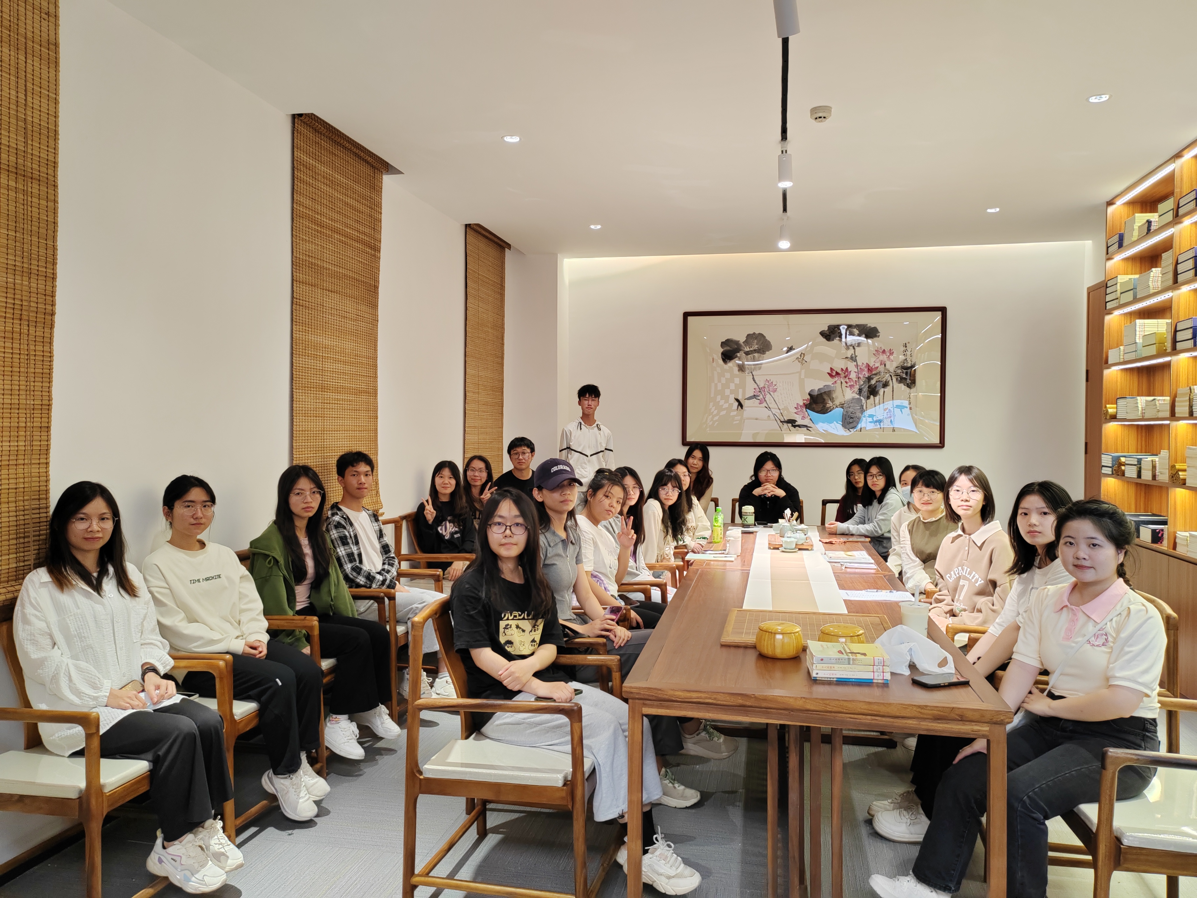 b4b2b5c6376cfbcd8b865fa8aade292.jpg